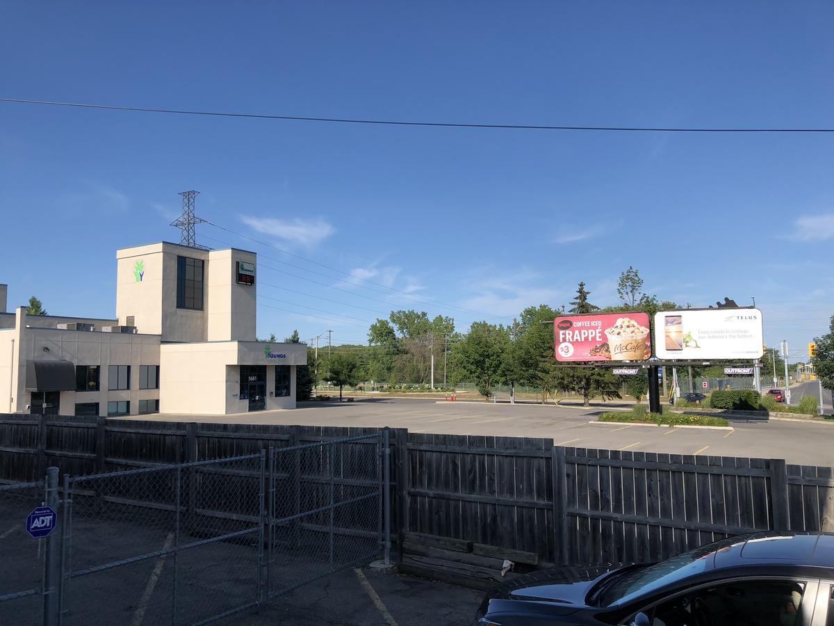 Niagara Inn Ngoại thất bức ảnh